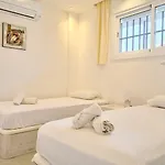 Апартаменты Arce I 26 - Beachfront With Stunning Sea Views & Pool *