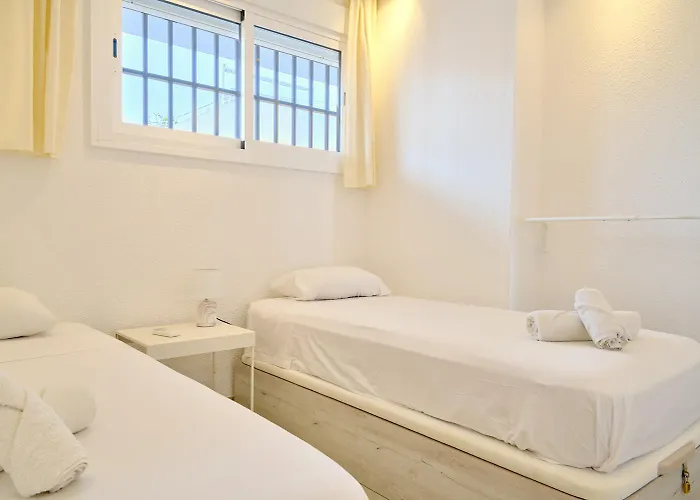 Arce I 26 - Beachfront With Stunning Sea Views & Pool Apartament *