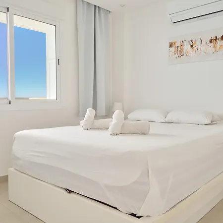 Arce I 26 - Beachfront With Stunning Sea Views & Pool Nerja