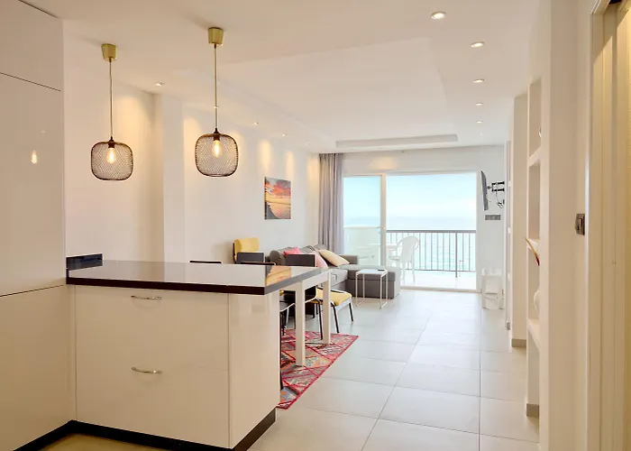 Arce I 26 - Beachfront With Stunning Sea Views & Pool Appartement *