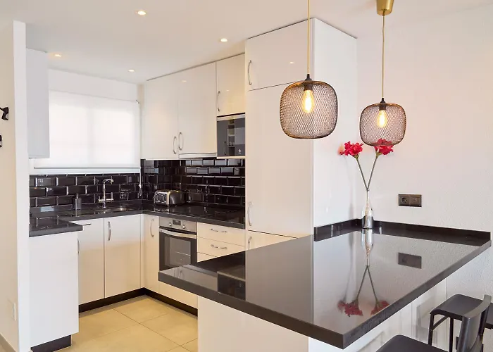 Arce I 26 - Beachfront With Stunning Sea Views & Pool Appartement Nerja