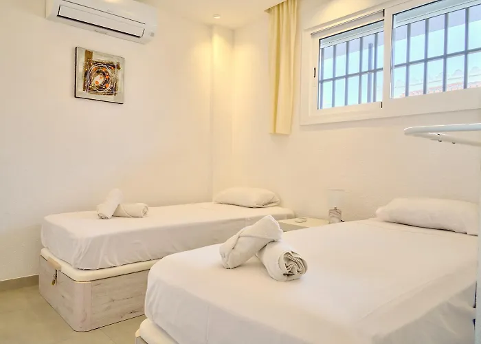 Appartement Arce I 26 - Beachfront With Stunning Sea Views & Pool *