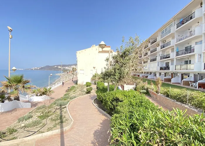 Arce I 26 - Beachfront With Stunning Sea Views & Pool Appartement *